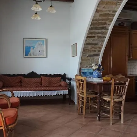 Traditional House In Damarionas Village Holiday home Dhamarionas