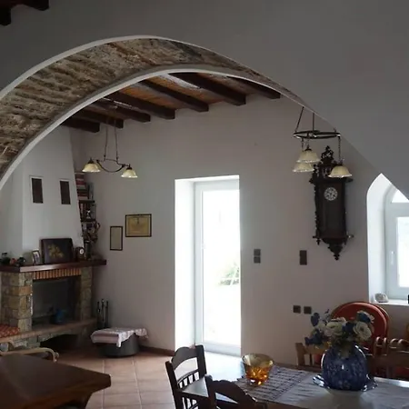 Traditional House In Damarionas Village Holiday home